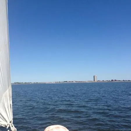 Vakantiehuis Sailing House 